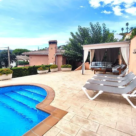 Beautiful With A Pool Dom wakacyjny Calonge (Catalonia)