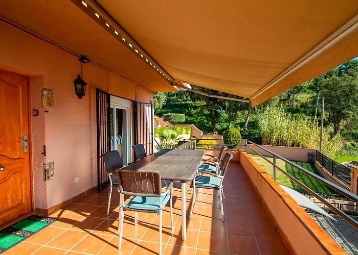 Ferienhaus Beautiful With A Pool *